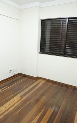 Apartamento para alugar com 120m², 3 quartos e 2 vagas