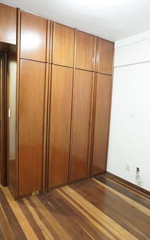 Apartamento para alugar com 120m², 3 quartos e 2 vagas