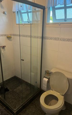 Casa de condomínio à venda com 175m², 4 quartos e 2 vagas