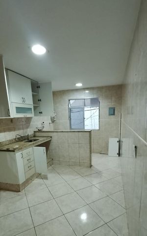 Casa à venda com 50m², 1 quarto e sem vaga