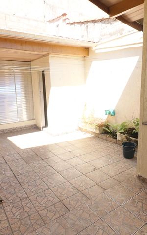 Casa à venda com 199m², 2 quartos e 2 vagasÁrea de Serviço
