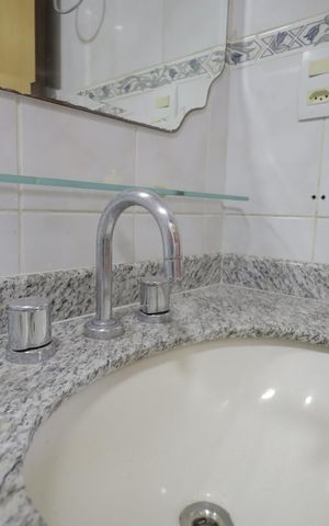Apartamento à venda com 94m², 2 quartos e 2 vagasBanheiro
