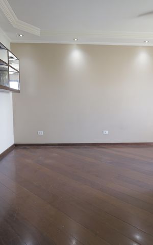 Apartamento à venda com 94m², 2 quartos e 2 vagasSala