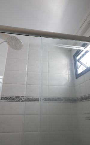 Apartamento à venda com 94m², 2 quartos e 2 vagasBanheiro Quarto Suíte