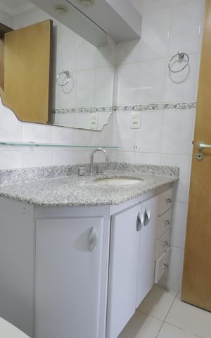 Apartamento à venda com 94m², 2 quartos e 2 vagasBanheiro