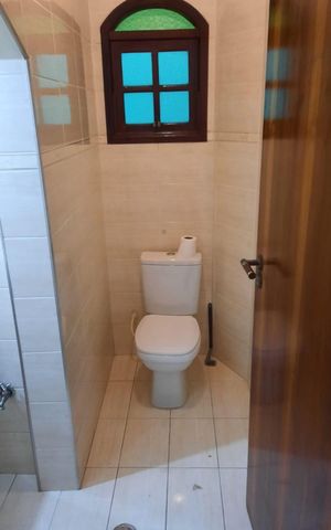 Casa à venda com 278m², 3 quartos e 4 vagas Casa à venda com 278m², 3 quartos e 4 vagasBanheiro