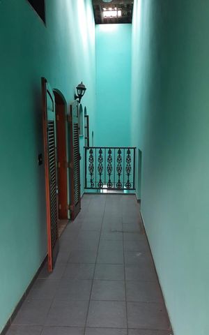 Casa à venda com 278m², 3 quartos e 4 vagas Casa à venda com 278m², 3 quartos e 4 vagasCorredor