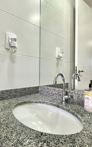 Apartamento à venda com 42m², 2 quartos e sem vaga Apartamento à venda com 42m², 2 quartos e sem vagaBanheiro