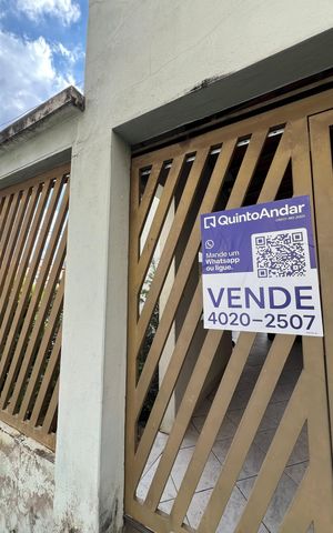 Casa à venda com 444m², 7 quartos e 5 vagas Casa à venda com 444m², 7 quartos e 5 vagasPlaca QuintoAndar
