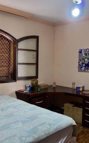 Casa à venda com 444m², 7 quartos e 5 vagas Casa à venda com 444m², 7 quartos e 5 vagasQuarto 7