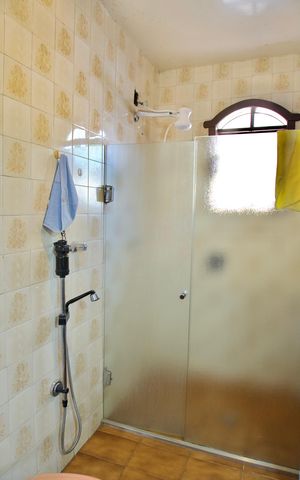 Casa à venda com 444m², 7 quartos e 5 vagas Casa à venda com 444m², 7 quartos e 5 vagasBanheiro