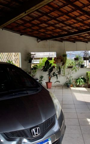 Casa à venda com 444m², 7 quartos e 5 vagas Casa à venda com 444m², 7 quartos e 5 vagasVagas de Garagem