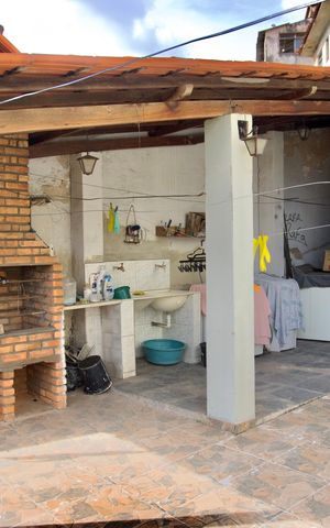 Casa à venda com 444m², 7 quartos e 5 vagas Casa à venda com 444m², 7 quartos e 5 vagasChurrasqueira