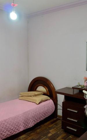 Casa à venda com 444m², 7 quartos e 5 vagas Casa à venda com 444m², 7 quartos e 5 vagasQuarto 6
