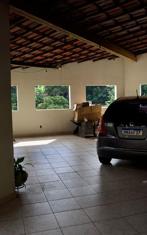 Casa à venda com 444m², 7 quartos e 5 vagas Casa à venda com 444m², 7 quartos e 5 vagasVagas de Garagem