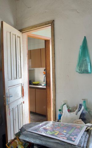 Casa à venda com 444m², 7 quartos e 5 vagas Casa à venda com 444m², 7 quartos e 5 vagasÁrea de Serviço - Quarto