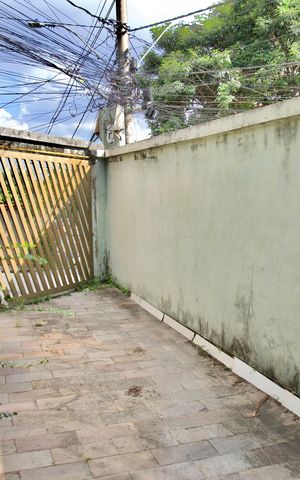 Casa à venda com 444m², 7 quartos e 5 vagas Casa à venda com 444m², 7 quartos e 5 vagasVagas de Garagem
