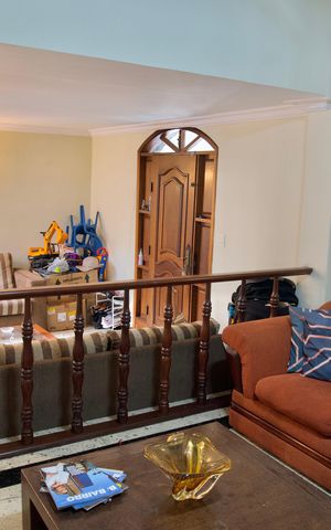 Casa à venda com 444m², 7 quartos e 5 vagas Casa à venda com 444m², 7 quartos e 5 vagasSala