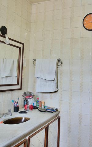 Casa à venda com 444m², 7 quartos e 5 vagas Casa à venda com 444m², 7 quartos e 5 vagasSuíte - Banheiro