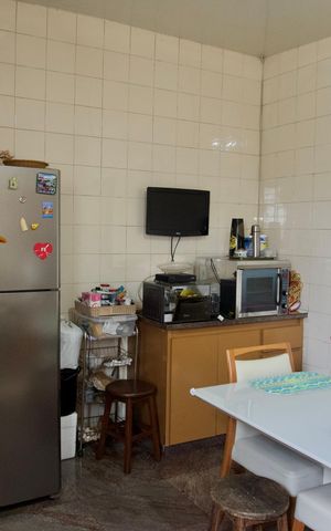 Casa à venda com 444m², 7 quartos e 5 vagas Casa à venda com 444m², 7 quartos e 5 vagasCozinha