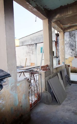Casa à venda com 191m², 2 quartos e 1 vagaVaranda Fundos