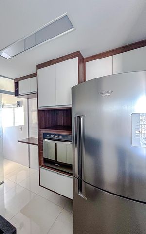 Apartamento à venda com 48m², 2 quartos e 1 vagaCozinha