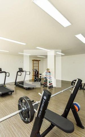 Apartamento para alugar com 66m², 2 quartos e 2 vagas Apartamento para alugar com 66m², 2 quartos e 2 vagasÁrea comum - Academia