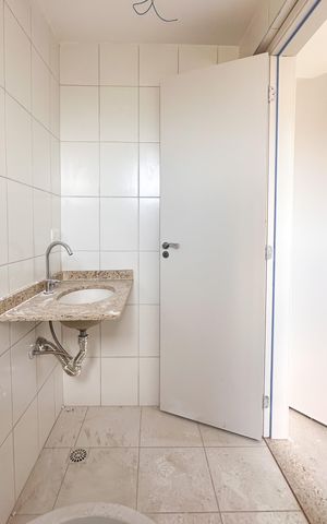 Apartamento para alugar com 66m², 2 quartos e 2 vagas Apartamento para alugar com 66m², 2 quartos e 2 vagasBanheiro da Suíte