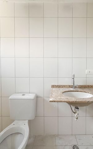 Apartamento para alugar com 66m², 2 quartos e 2 vagas Apartamento para alugar com 66m², 2 quartos e 2 vagasBanheiro da Suíte