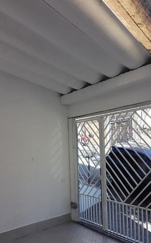 Casa à venda com 91m², 2 quartos e 2 vagasGaragem