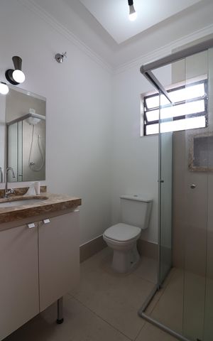 Casa à venda com 91m², 2 quartos e 2 vagasBanheiro Social