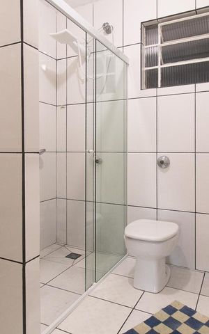 Casa para alugar com 120m², 2 quartos e 4 vagas Casa para alugar com 120m², 2 quartos e 4 vagasBanheiro Social