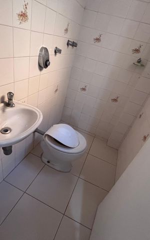 Apartamento à venda com 175m², 3 quartos e 1 vaga Apartamento à venda com 175m², 3 quartos e 1 vagaBanheiro de serviço