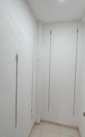 Apartamento à venda com 175m², 3 quartos e 1 vaga Apartamento à venda com 175m², 3 quartos e 1 vagaCloset do quarto 1