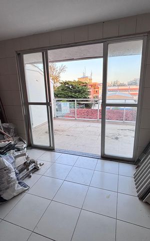 Apartamento à venda com 175m², 3 quartos e 1 vaga Apartamento à venda com 175m², 3 quartos e 1 vagaCobertura
