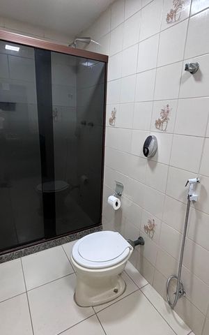 Apartamento à venda com 175m², 3 quartos e 1 vaga Apartamento à venda com 175m², 3 quartos e 1 vagaBanheiro do Quarto 1