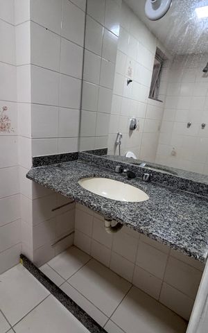 Apartamento à venda com 175m², 3 quartos e 1 vaga Apartamento à venda com 175m², 3 quartos e 1 vagaBanheiro do Quarto 2