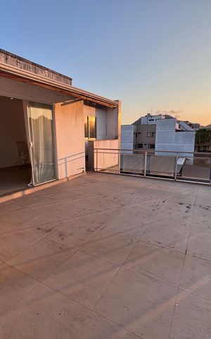 Apartamento à venda com 175m², 3 quartos e 1 vaga Apartamento à venda com 175m², 3 quartos e 1 vagaCobertura