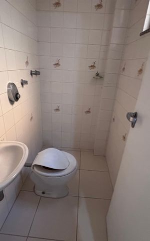 Apartamento à venda com 175m², 3 quartos e 1 vaga Apartamento à venda com 175m², 3 quartos e 1 vagaBanheiro de serviço