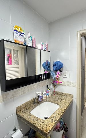 Casa de condomínio à venda com 70m², 2 quartos e sem vagaBanheiro