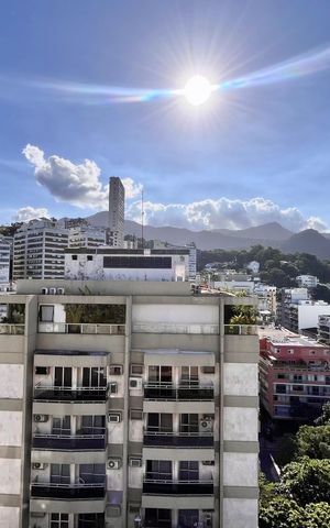Apartamento à venda com 50m², 1 quarto e 1 vaga Apartamento à venda com 50m², 1 quarto e 1 vagaVaranda