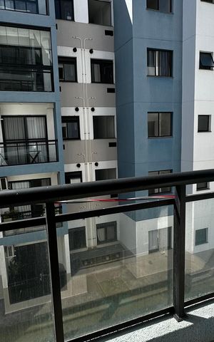 Apartamento à venda com 53m², 2 quartos e 1 vaga Apartamento à venda com 53m², 2 quartos e 1 vagaVaranda
