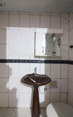 Casa à venda com 150m², 2 quartos e 1 vagaBanheiro Social 2