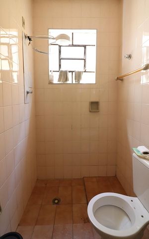 Casa à venda com 150m², 2 quartos e 1 vagaBanheiro Social