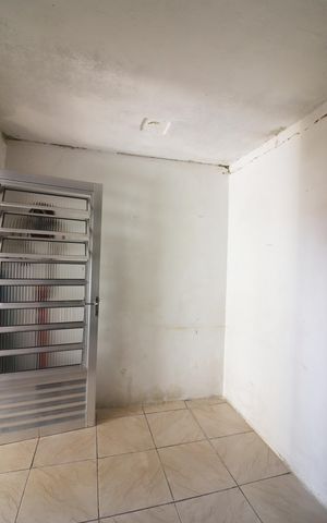 Casa à venda com 150m², 2 quartos e 1 vagaCozinha 