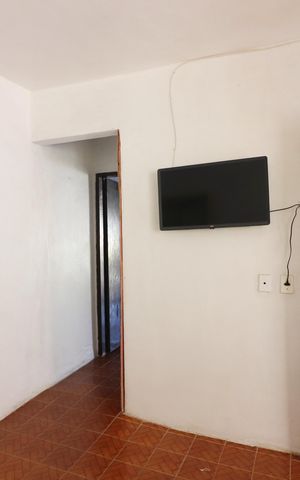 Casa à venda com 150m², 2 quartos e 1 vagaSala 