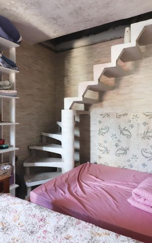 Casa à venda com 150m², 2 quartos e 2 vagasQuarto 2 - Suíte