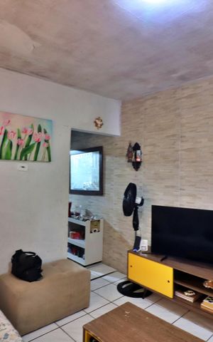 Casa à venda com 150m², 2 quartos e 2 vagasSala 