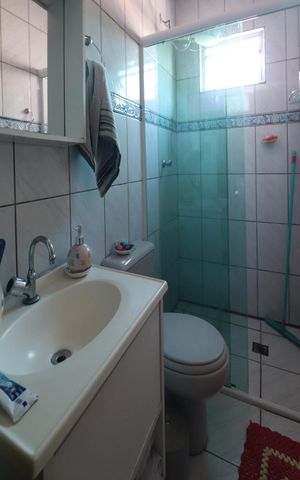 Casa à venda com 150m², 2 quartos e 2 vagasQuarto 2 - Suíte Banheiro 