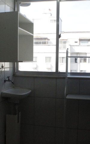 Apartamento à venda com 90m², 2 quartos e 1 vagaÁrea de Serviço